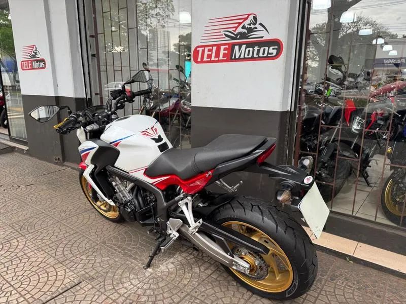 HONDA CB 650F 2015 - Foto 5