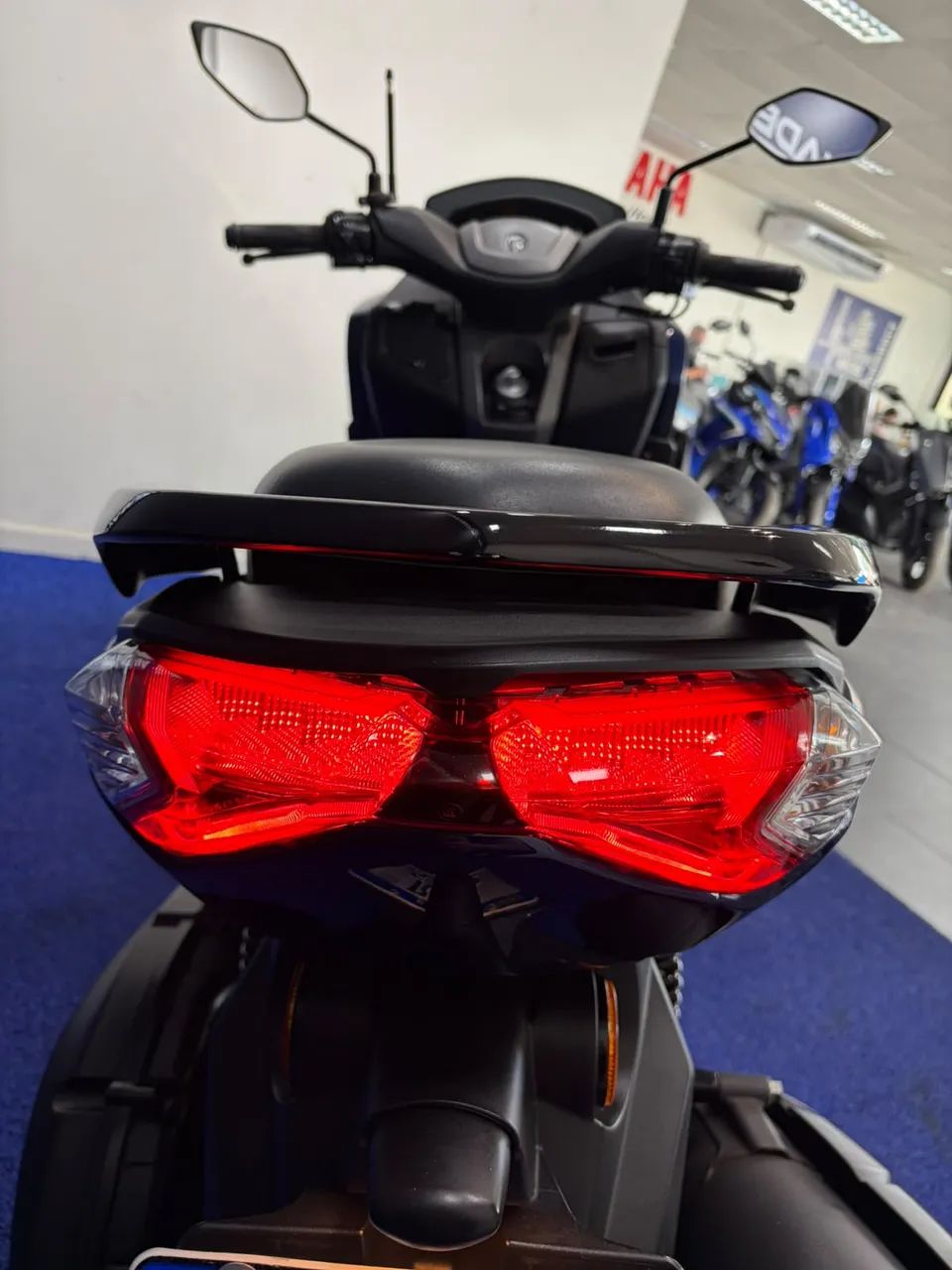 Yamaha NMax 160 cc  - Foto 4