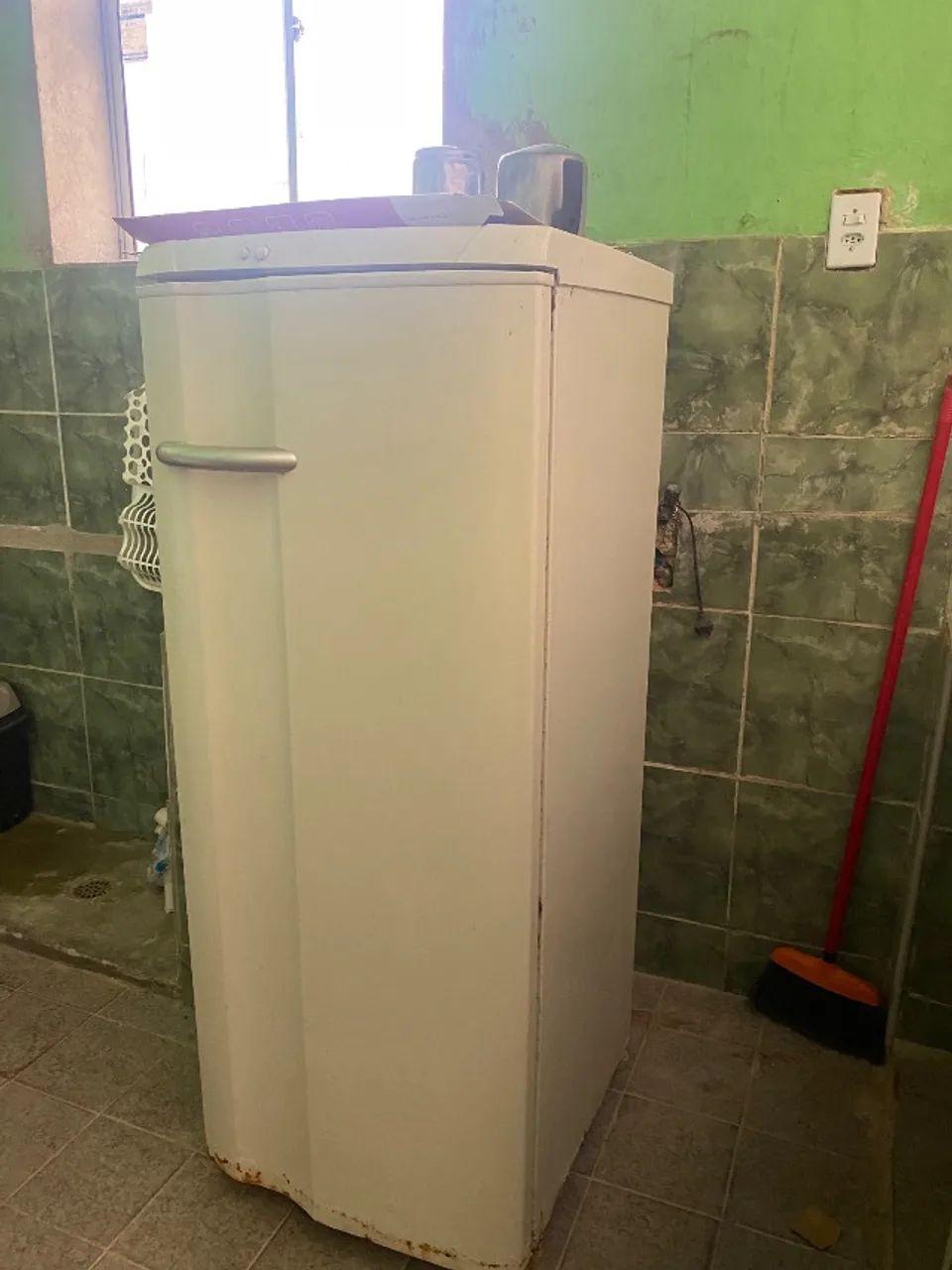Geladeira usada