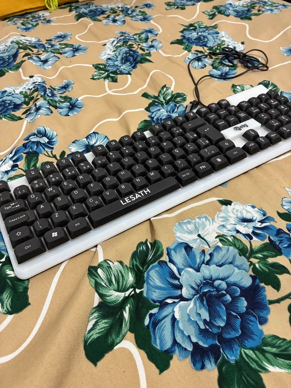 Teclado lesath ~ perfeitas condições  - Foto 3