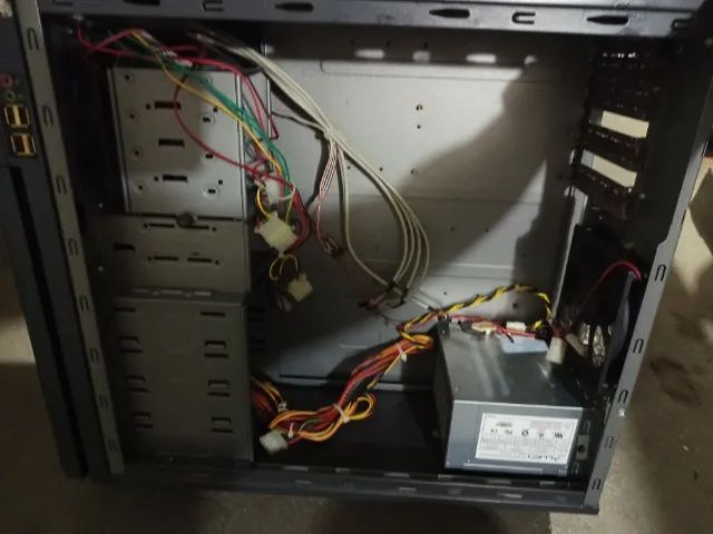 Gabinete gamer  - Foto 2