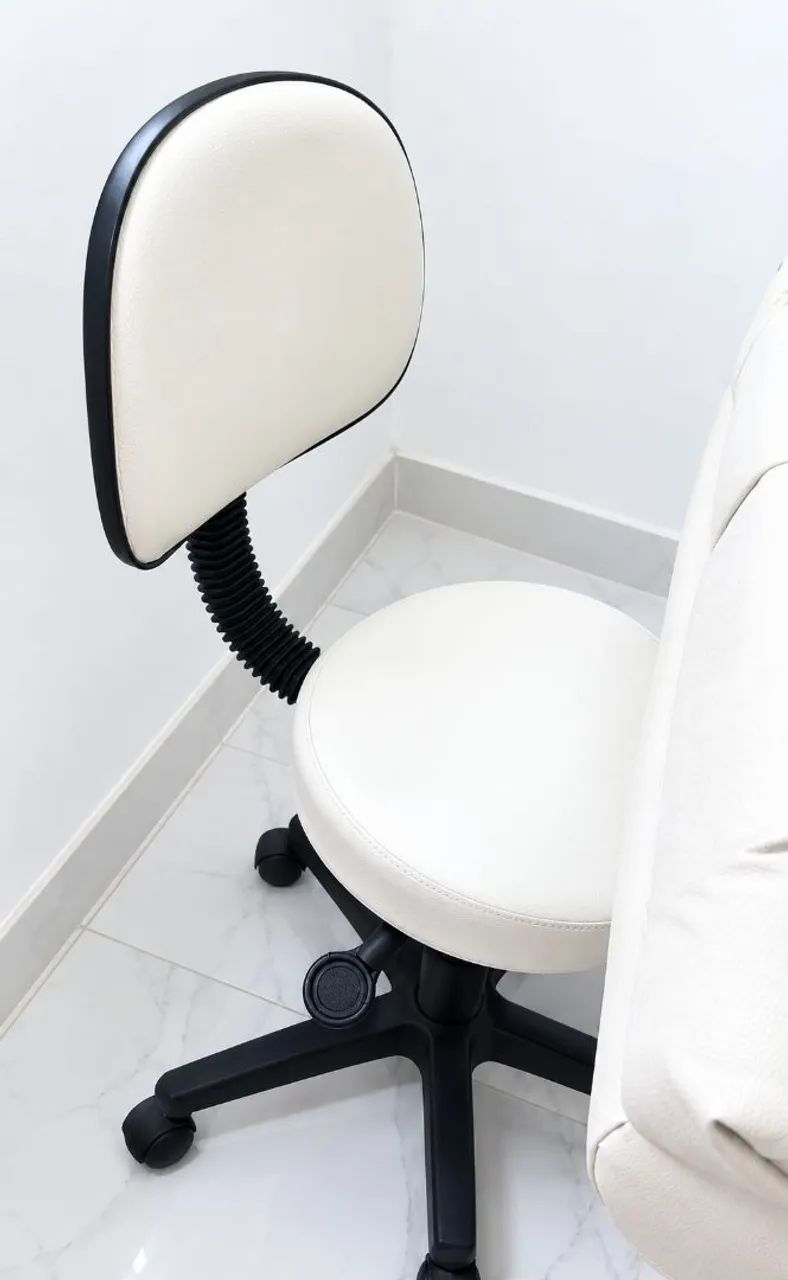 Vendo maca e cadeira para estética  - Foto 2