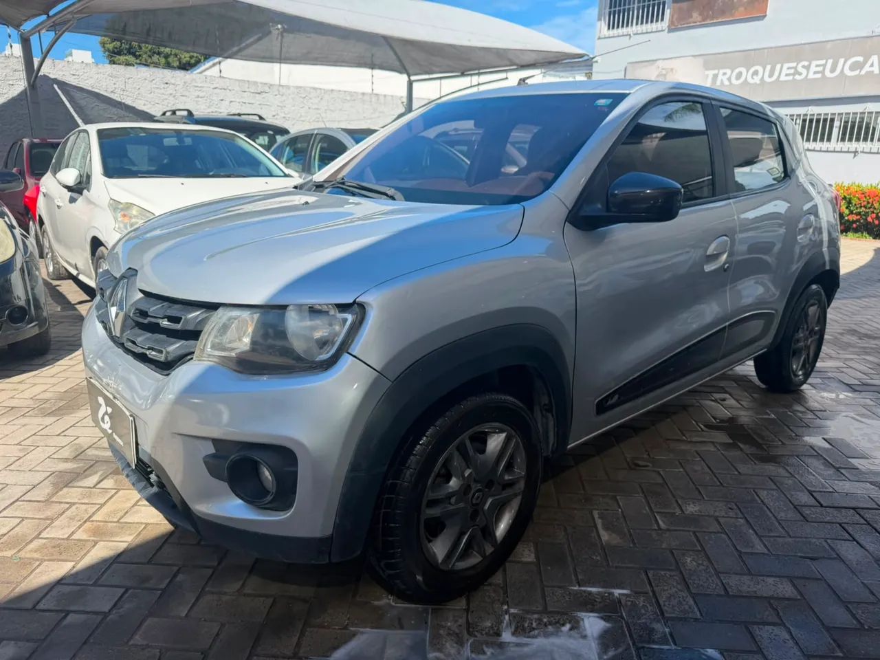 Renault Kwid Intense 1.0 Flex 12V 5P Mec. 2018 - Foto 4
