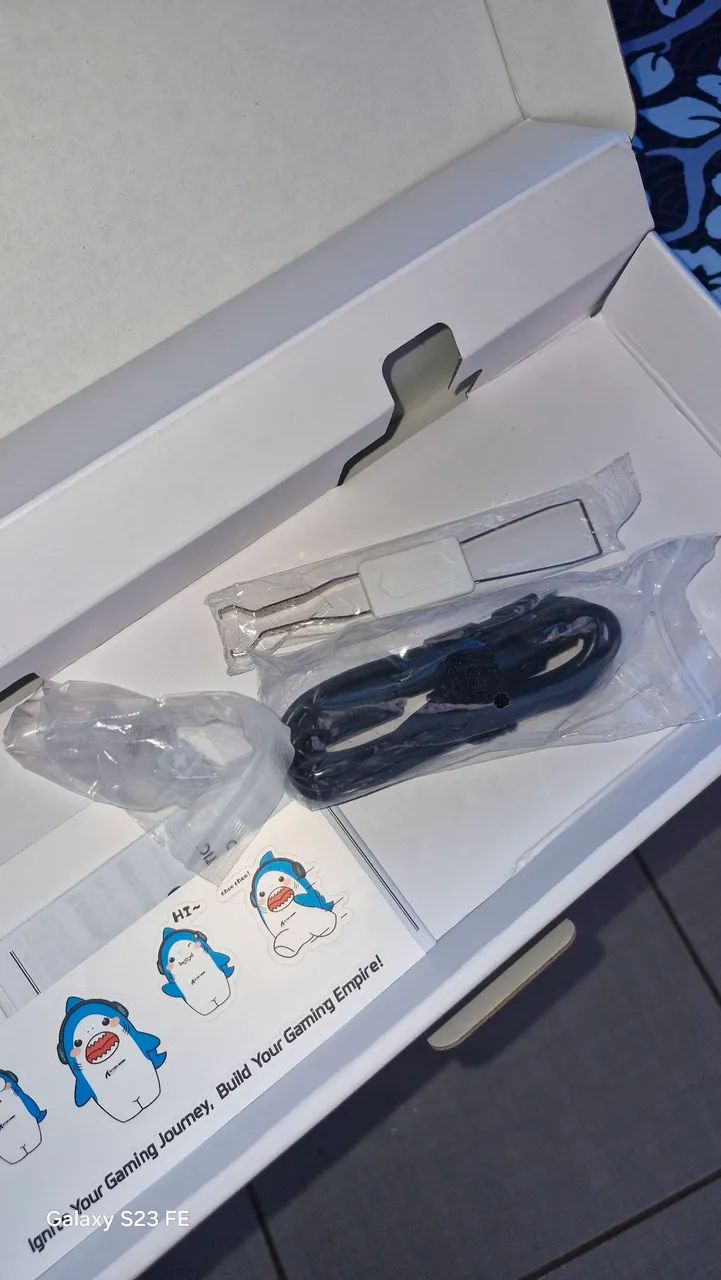 Teclado Gamer ATTACK SHARK R68 HE 8000Hz em Fibra de Carbono com Gatilho Rápido - Foto 3