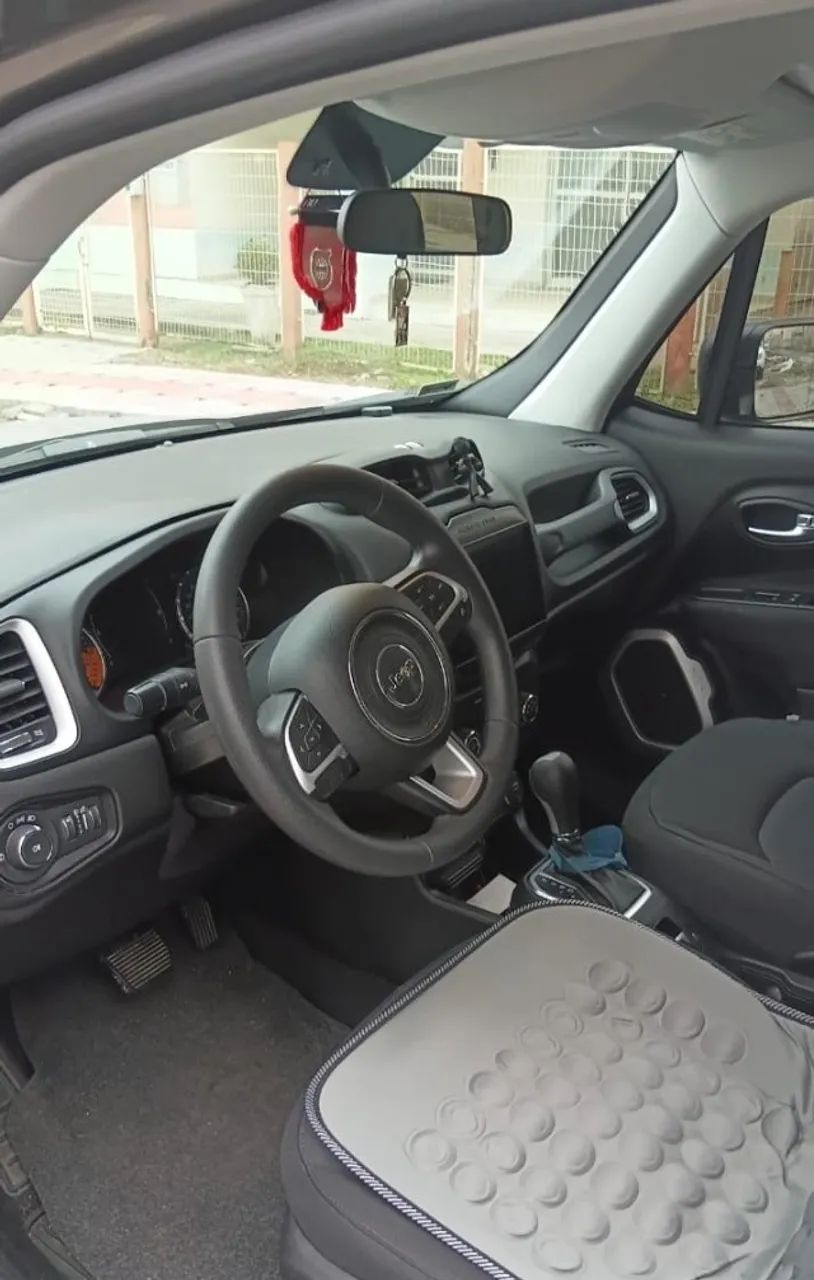 Jeep Renegade STD 1.8 4X2 Flex 16V AUT 2021 - Foto 4