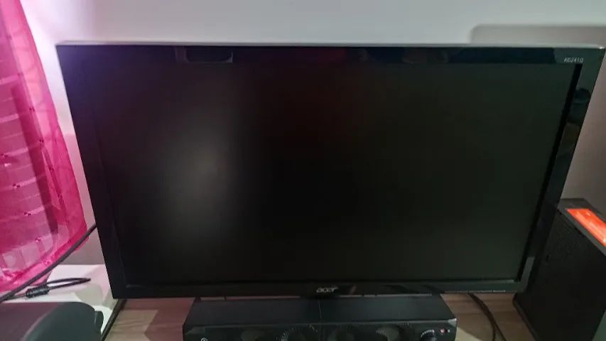 Monitor funcionando porém com detalhes + Caixa de som - Foto 2