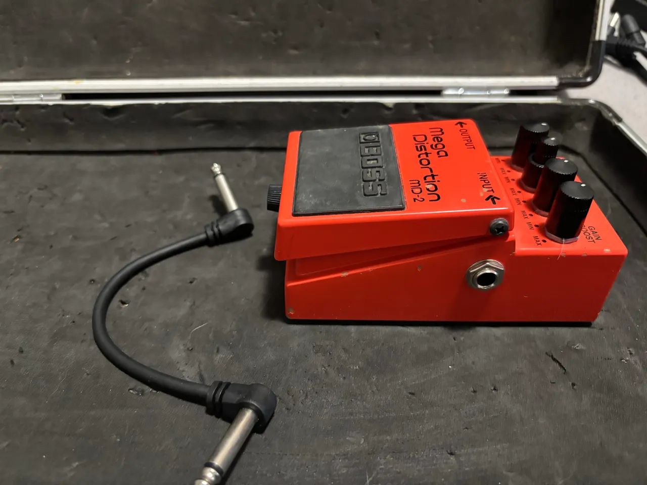 Pedal BOSS - Mega Distortion MD-2 - Foto 3