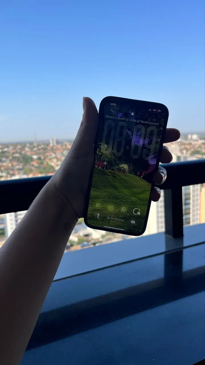 iPhone 14 - Foto 4