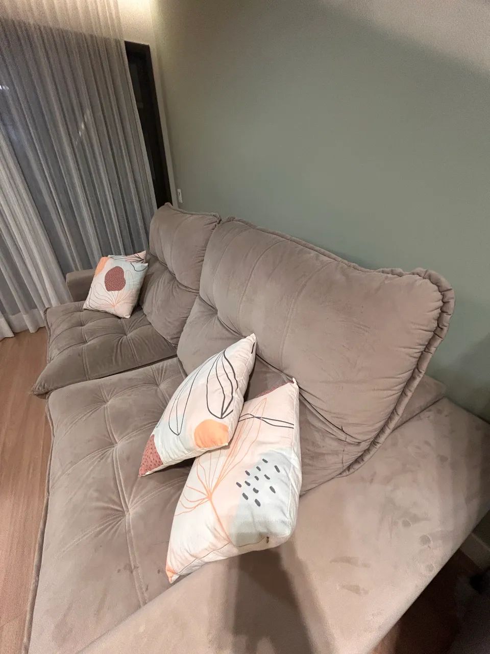 Sofá Retrátil e Reclinável 2,50m em Suede - Excelente Estado - Foto 5