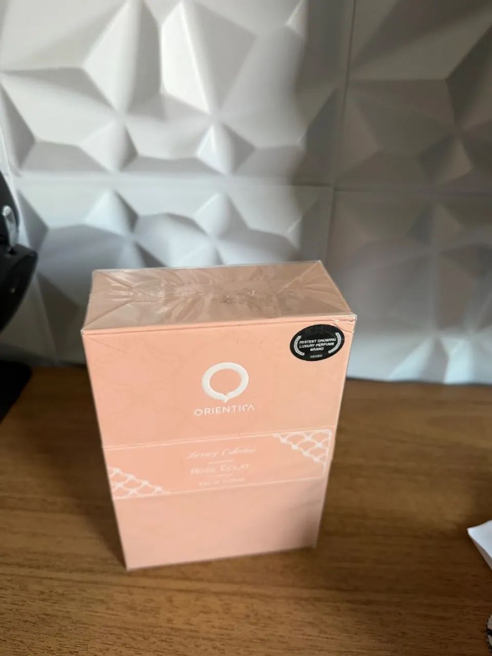 Perfume Orientica Rose Eclat EDP 80ML LACRADO - Foto 2