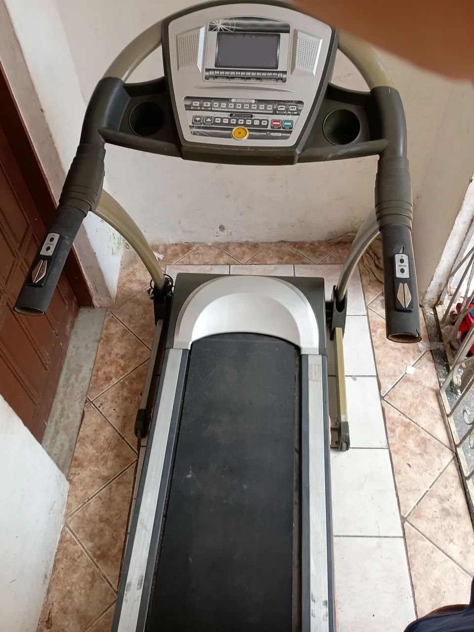 Vende, esteira usada!  - Foto 2