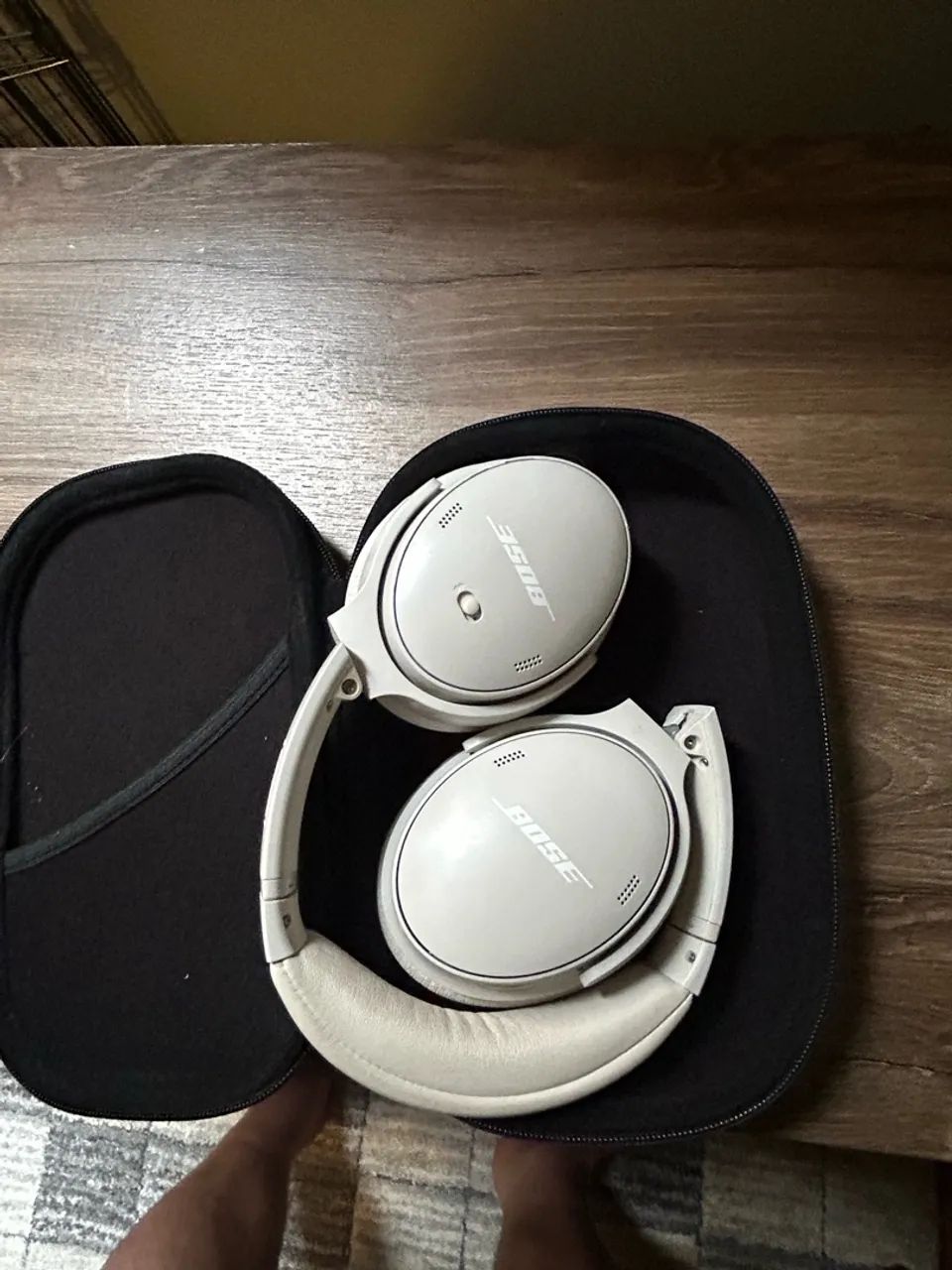 Headphone Bose com defeito 