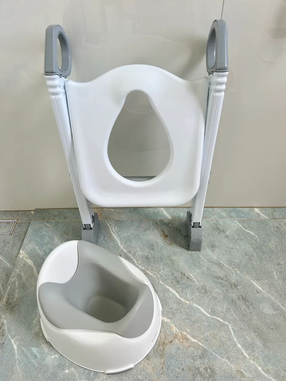 Acento sanitário e Troninho Bubba  - Foto 2