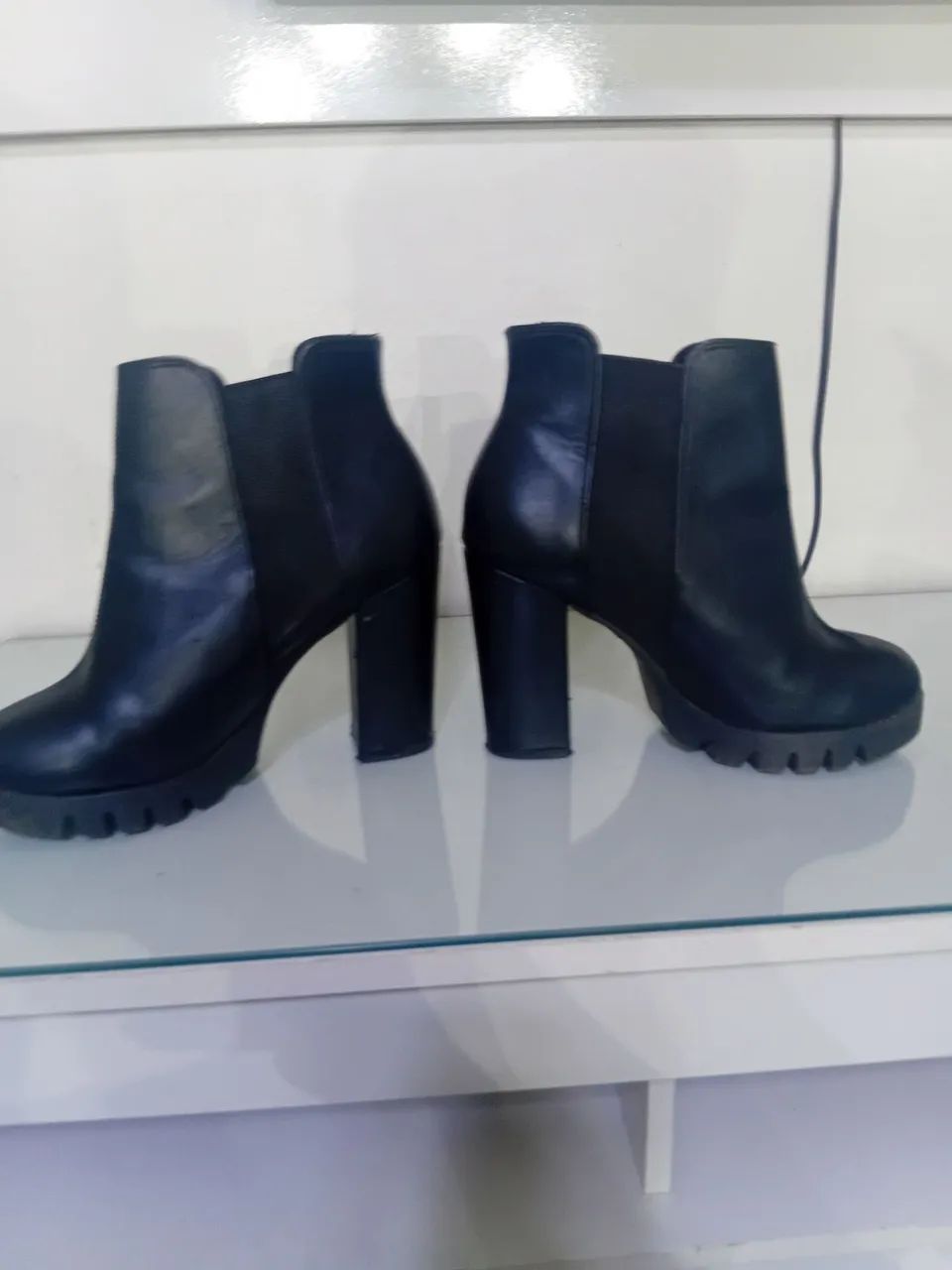 Bota cano curto n 36 - Foto 3