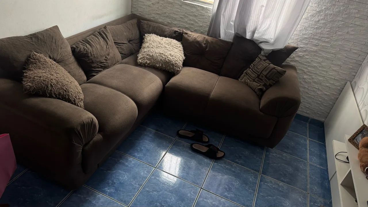Sofá de Canto Marrom - Grande e Confortável - Foto 2