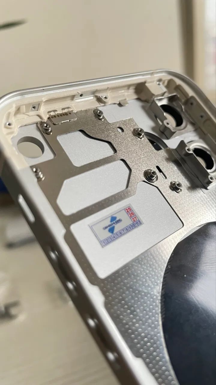 Carcaça completa iPhone 12 para 17 Pro + capinhas  - Foto 5