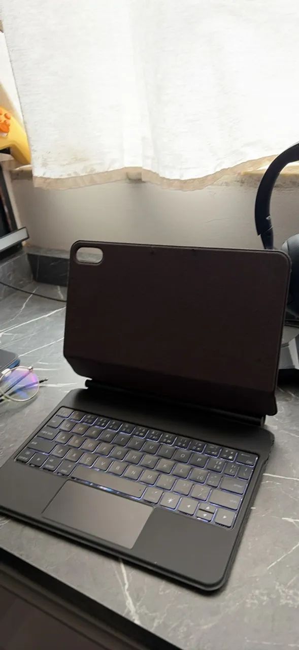 Magic Keyboard ipad 10/11 - Foto 3