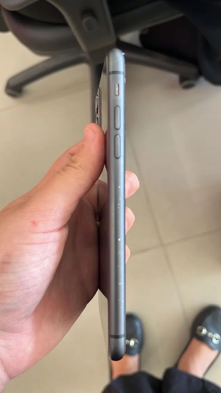 iPhone 11