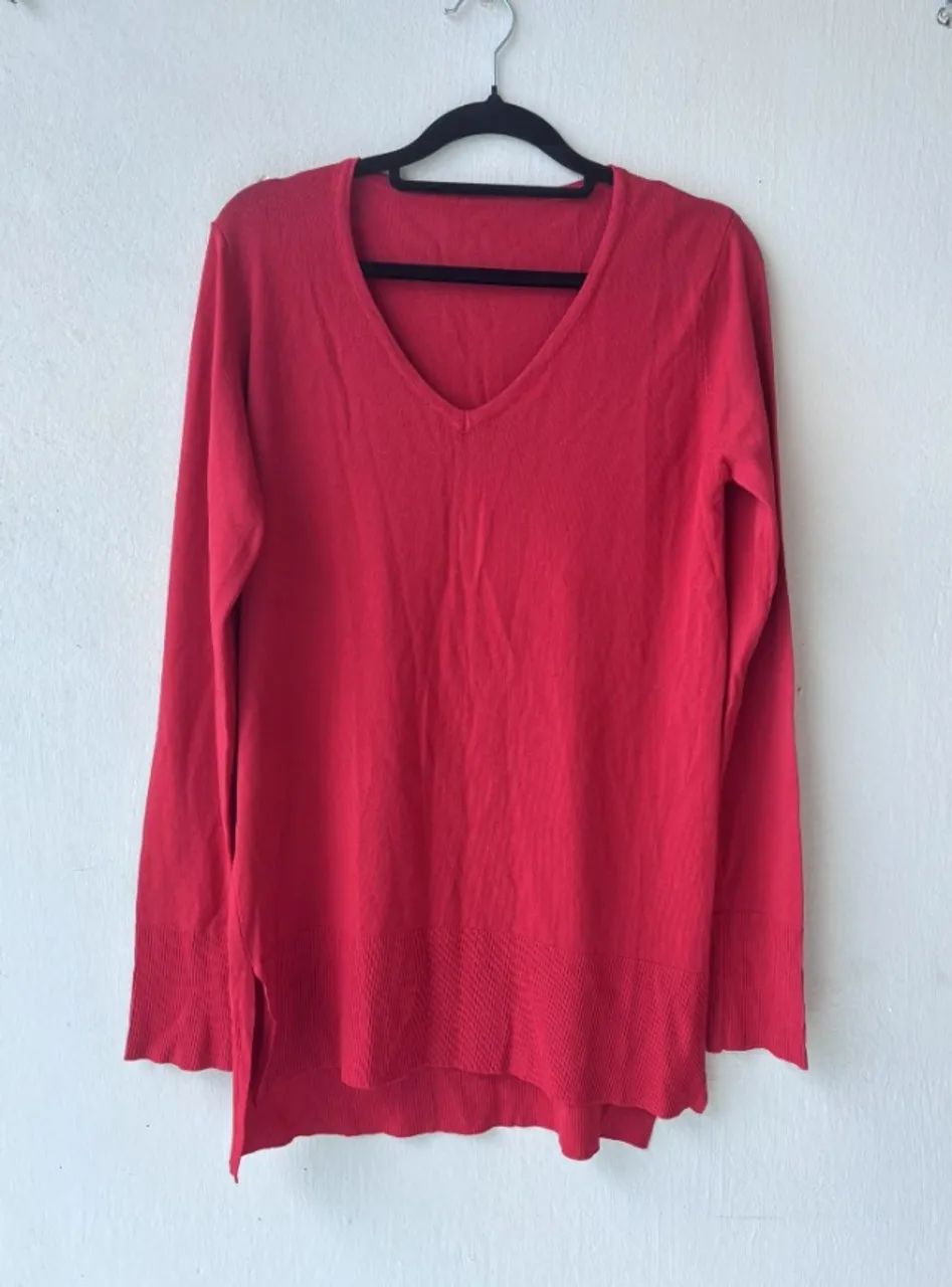 Suéter vermelho, tamanho G, classico.