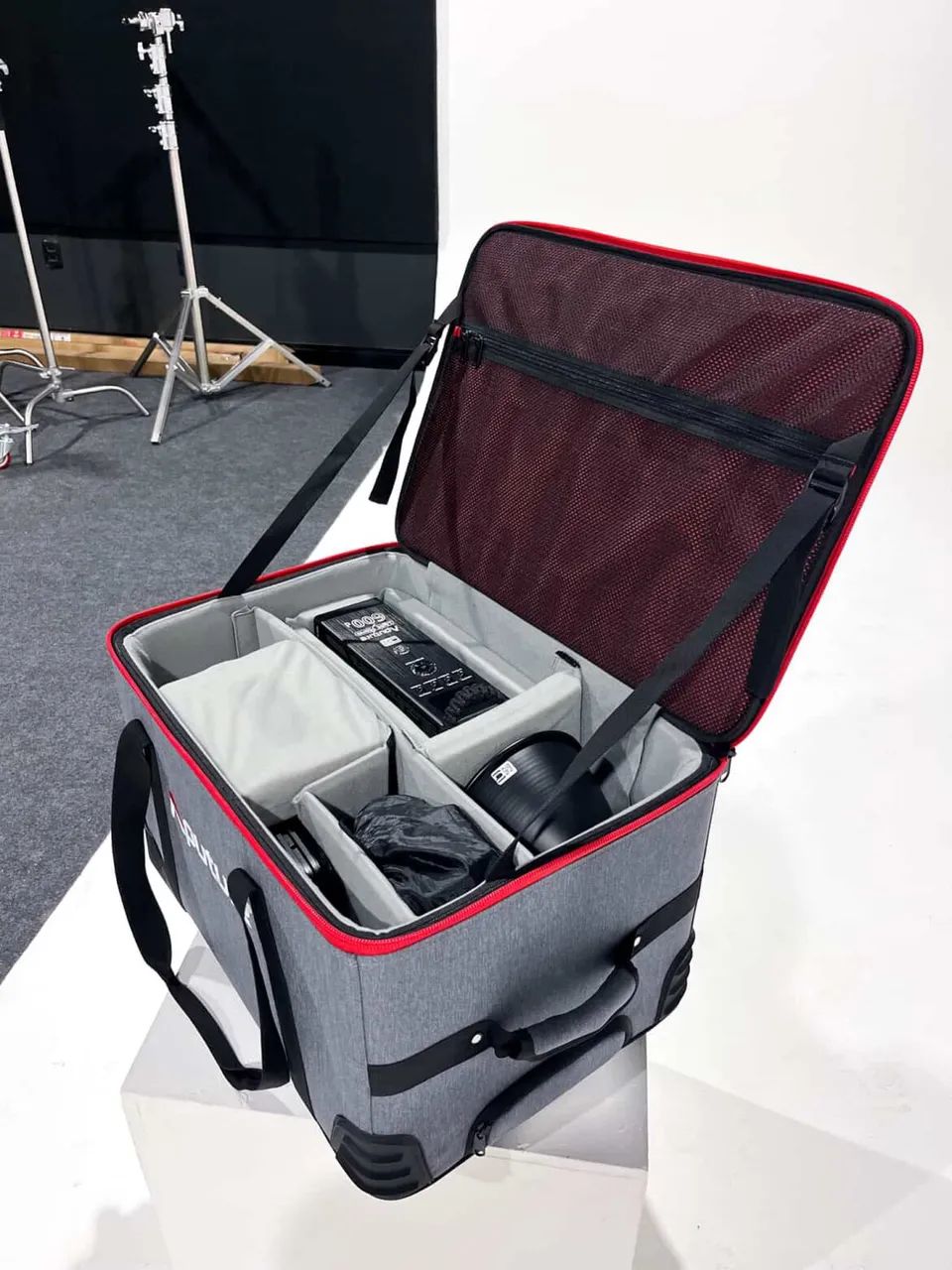 (中古) Aputure LS 600d Aputure Ls 600d Light Storm Led 600w (Usado) - Acessórios para