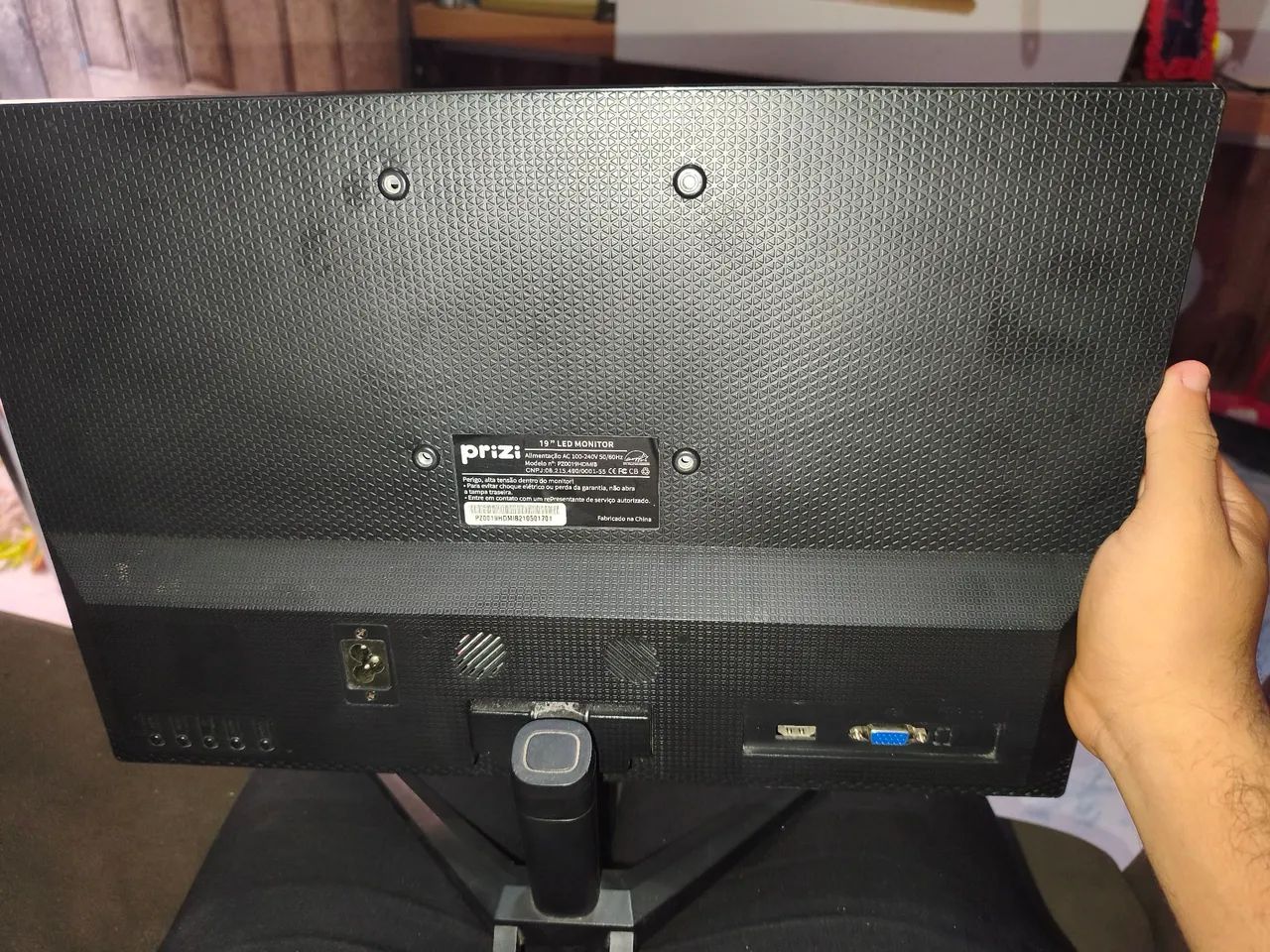 Monitor Prizi 19" LED - Foto 2