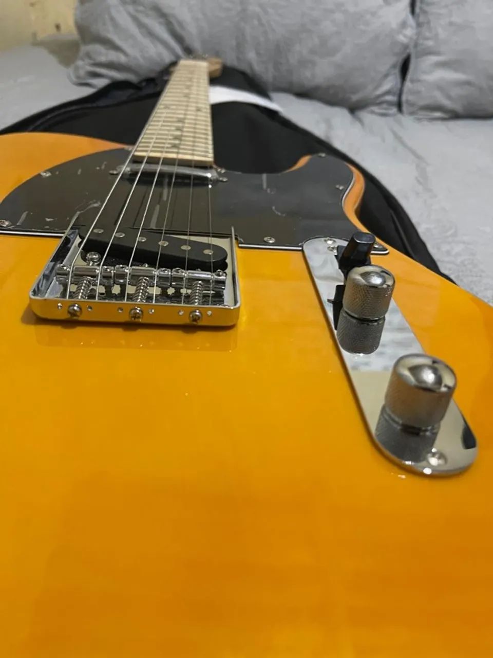 Guitarra Telecaster  - Foto 5