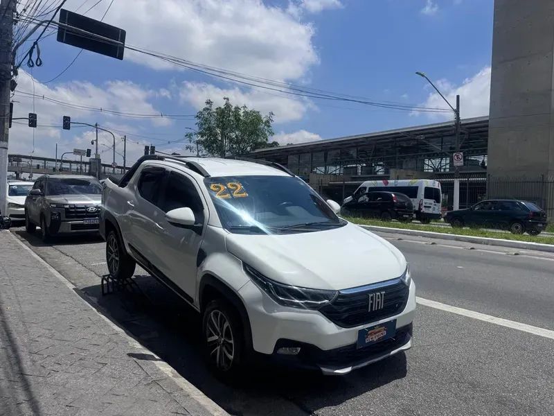 Fiat Strada Volcano 1.3 Flex 8V CD, foto 6 de 10