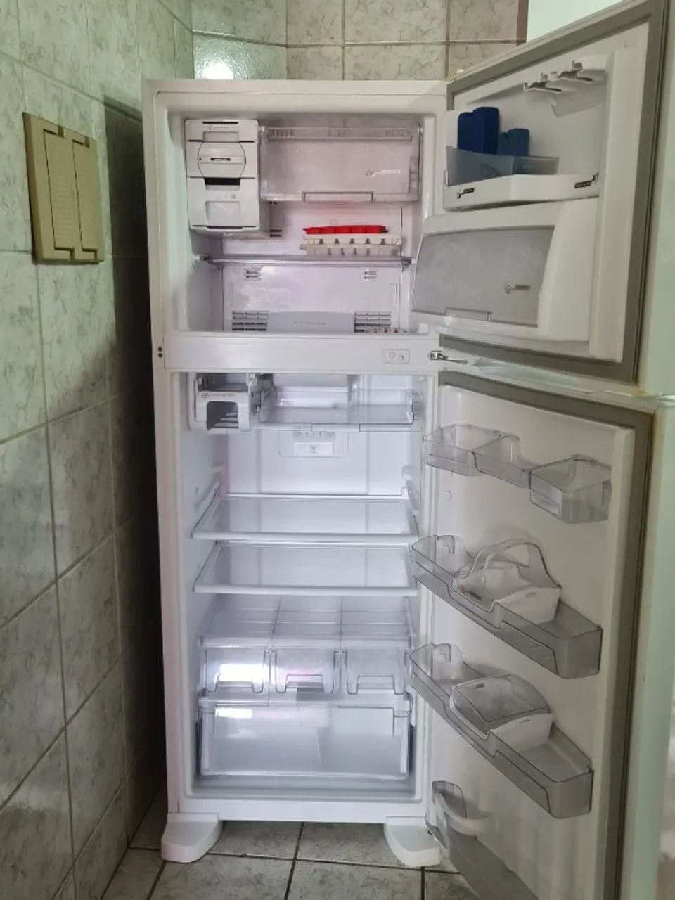 Geladeira usada Brastemp frost free em ótima condição - Foto 2