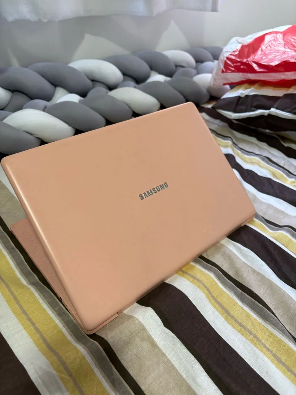 Notebook Samsung Flash F30 - Rosa