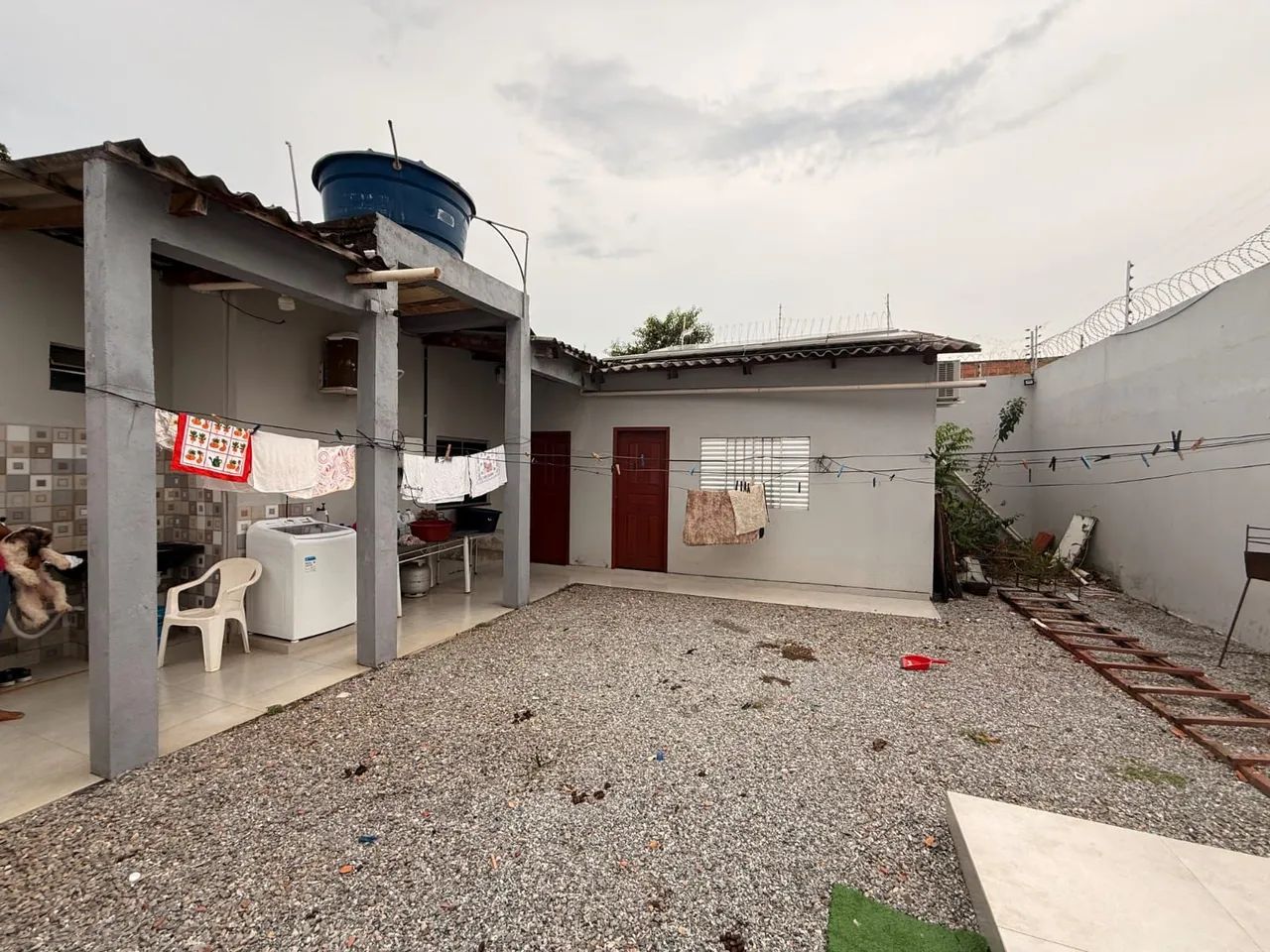 Casa ampla a venda - Foto 2