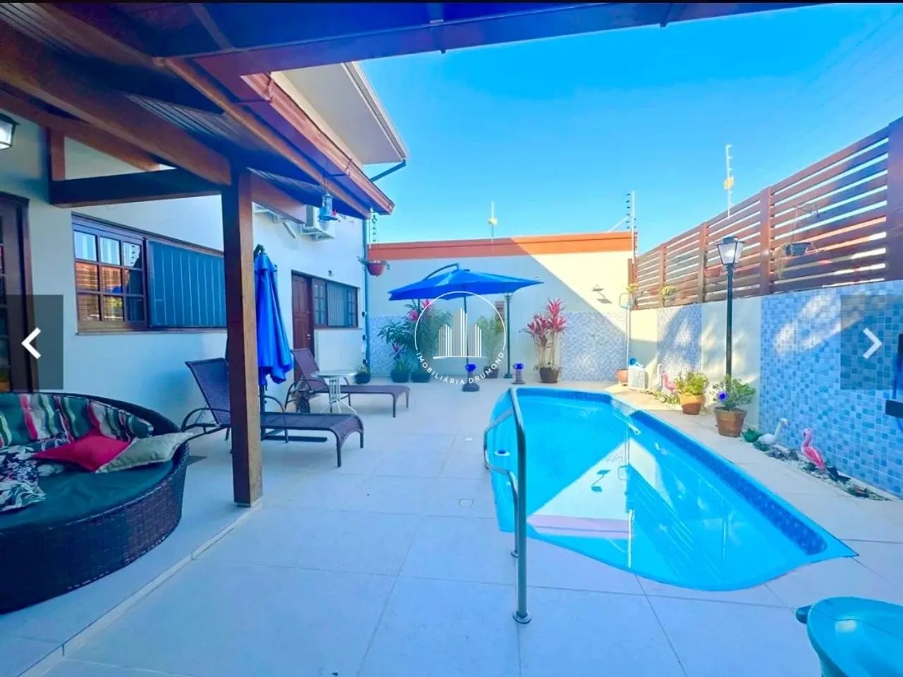 Casa 5 Quartos com Piscina - Capoeiras