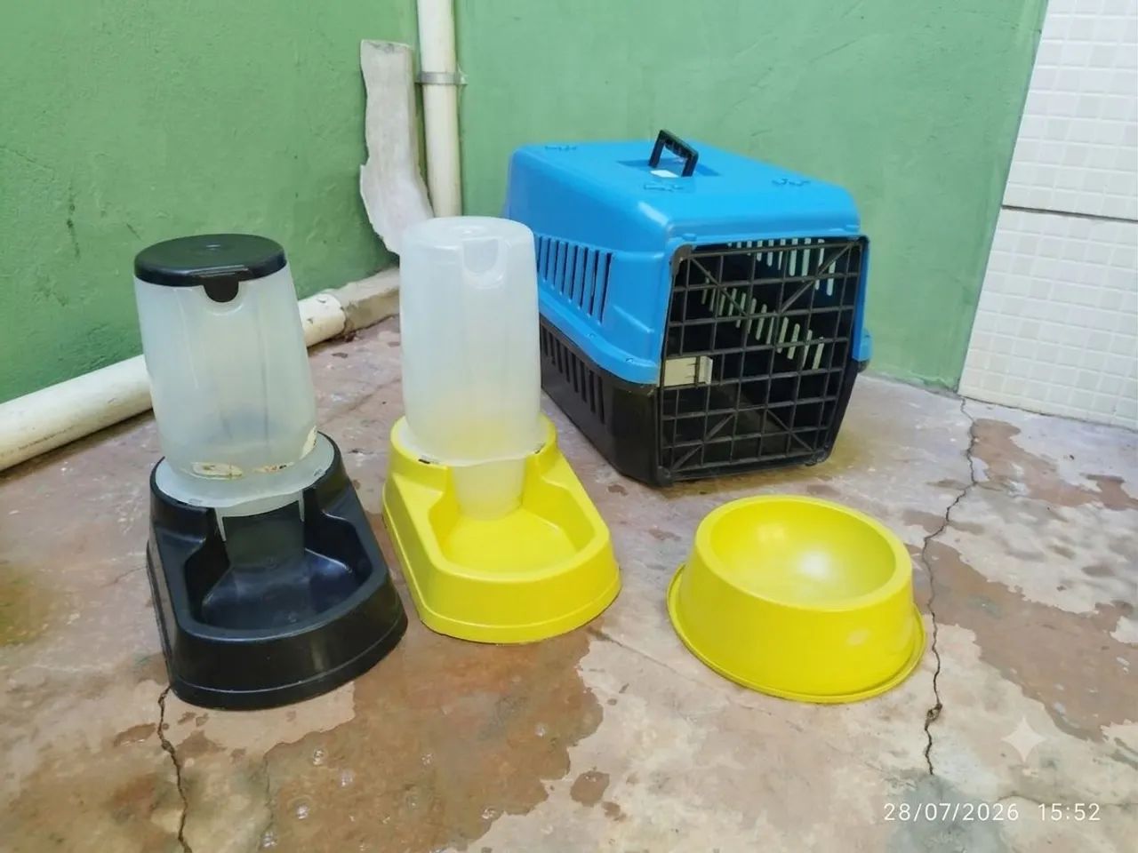  Vendo Kit - Caixinha de transporte, bebedor e comedor.