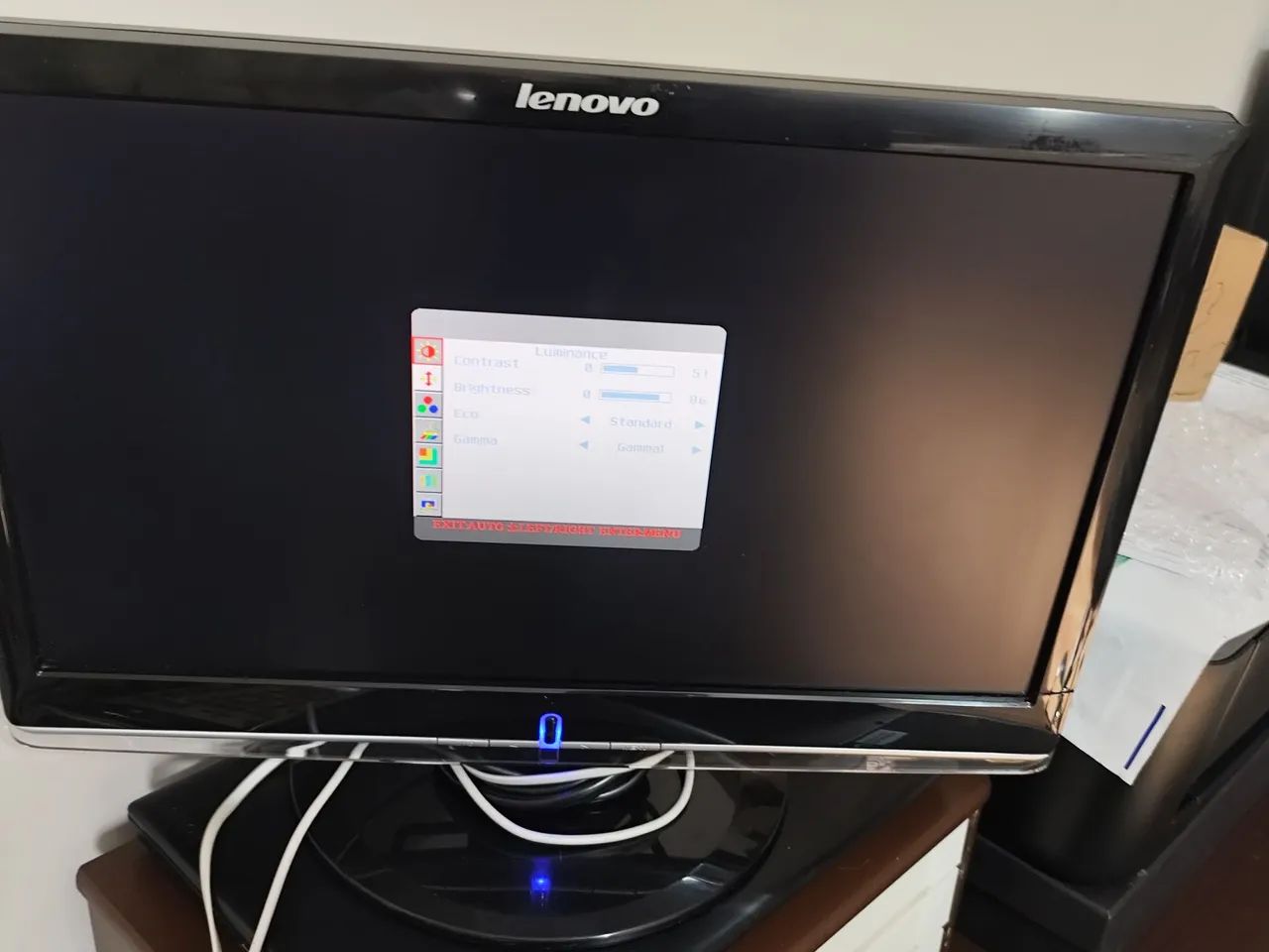 Monitor Lenovo D1960wA 19 polegadas 