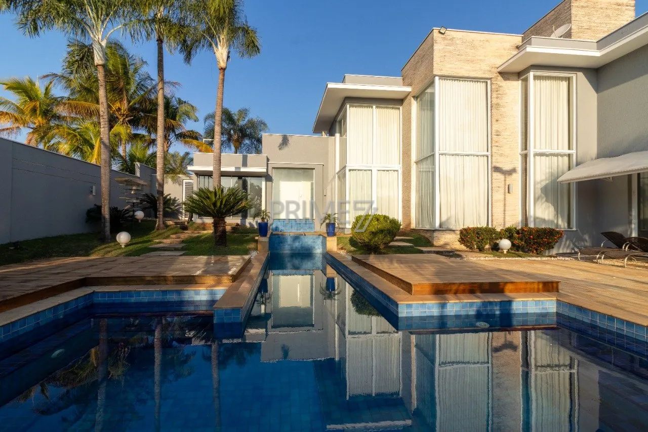 Casa com Lazer Completo com mobilia para alugar em Colinas de Piracicaba-SP