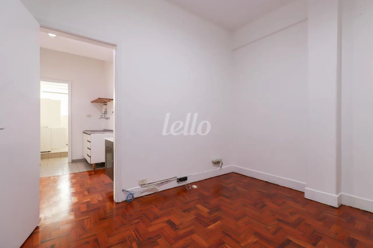 Comercial para alugar no(a) Sé - Foto 2