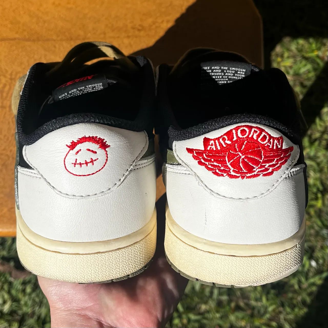 Nike Travis Scott Olive tamanho 40 - Foto 4