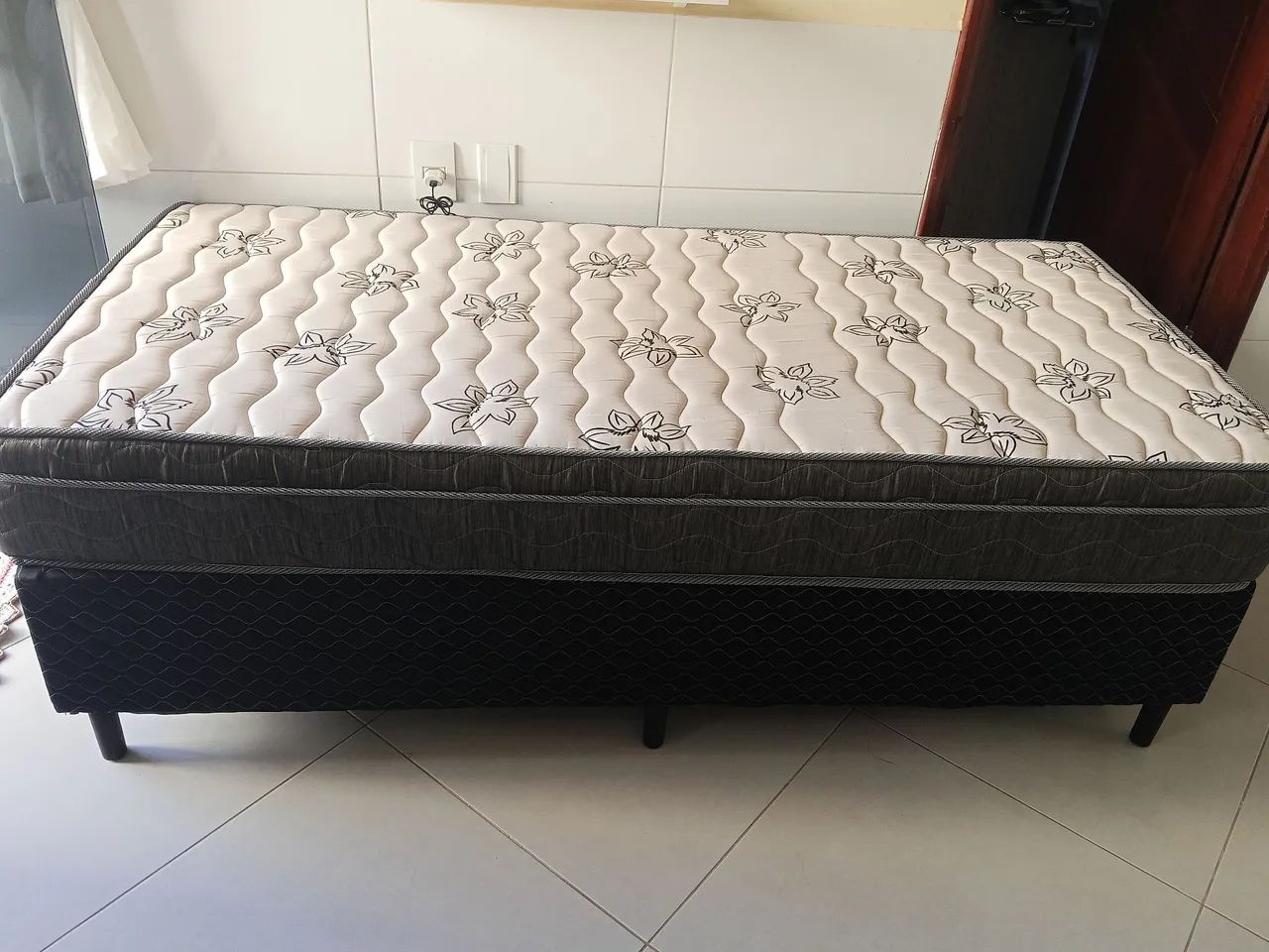 Cama de solteiro Ortobom 