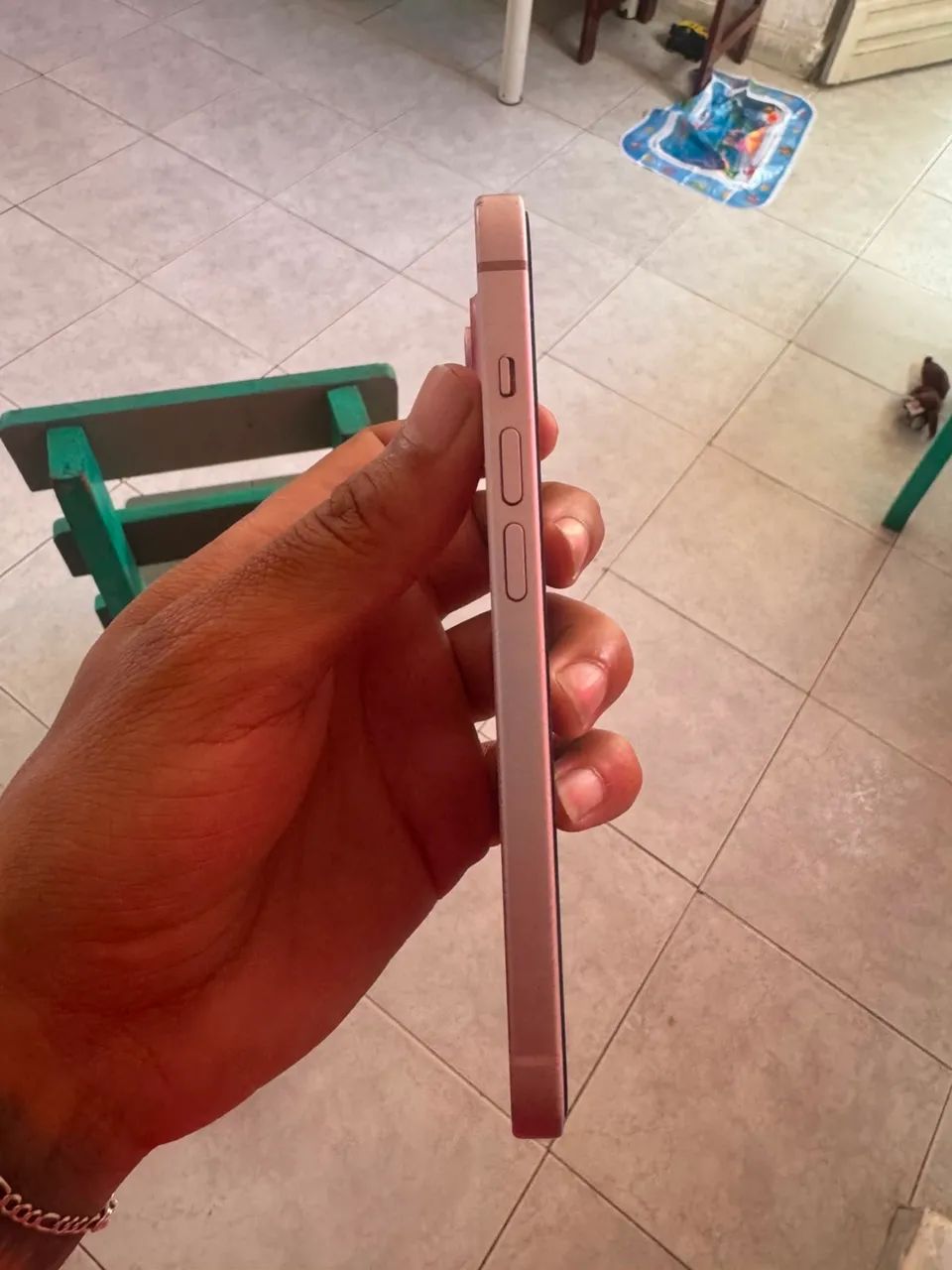 iPhone 15  - Foto 2