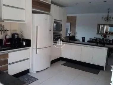 Casa 6 Dormitorios, sendo 2 Suites - JMS - Foto 5