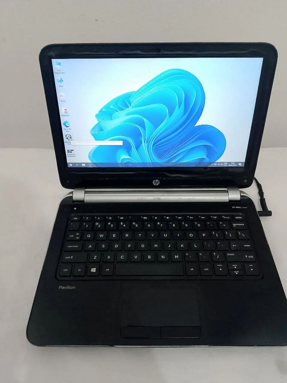 Notebook completo funcionando normalmente no carregador ideal para DJs BPM instalado  - Foto 6