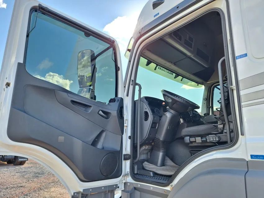 MB Axor 2544S ano 2021 Suspensão de mola - Foto 7