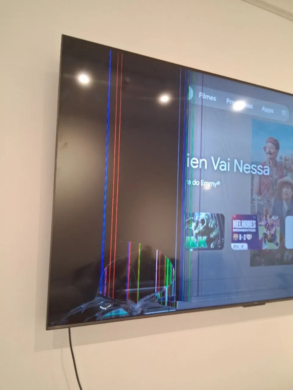 Tv 75 polegadas tcl mini Led com tela trincada - Foto 2