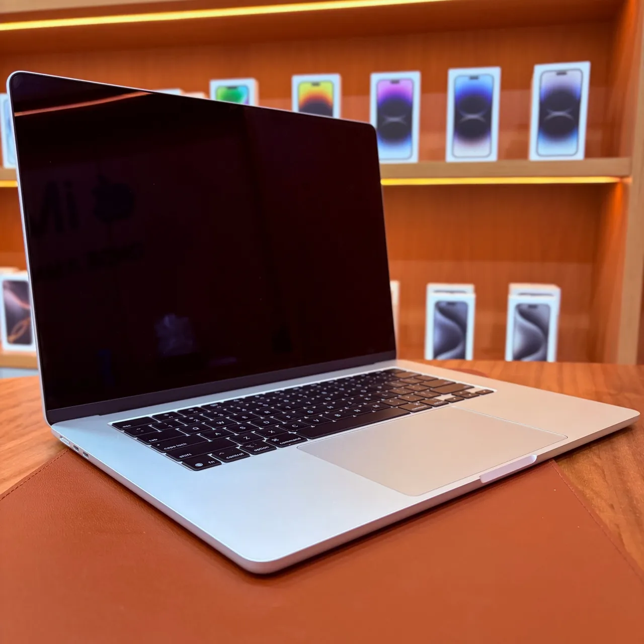 MACBOOK AIR 2013 4gb RAM 128gb SSD - OPORTUNIDADE - Notebooks