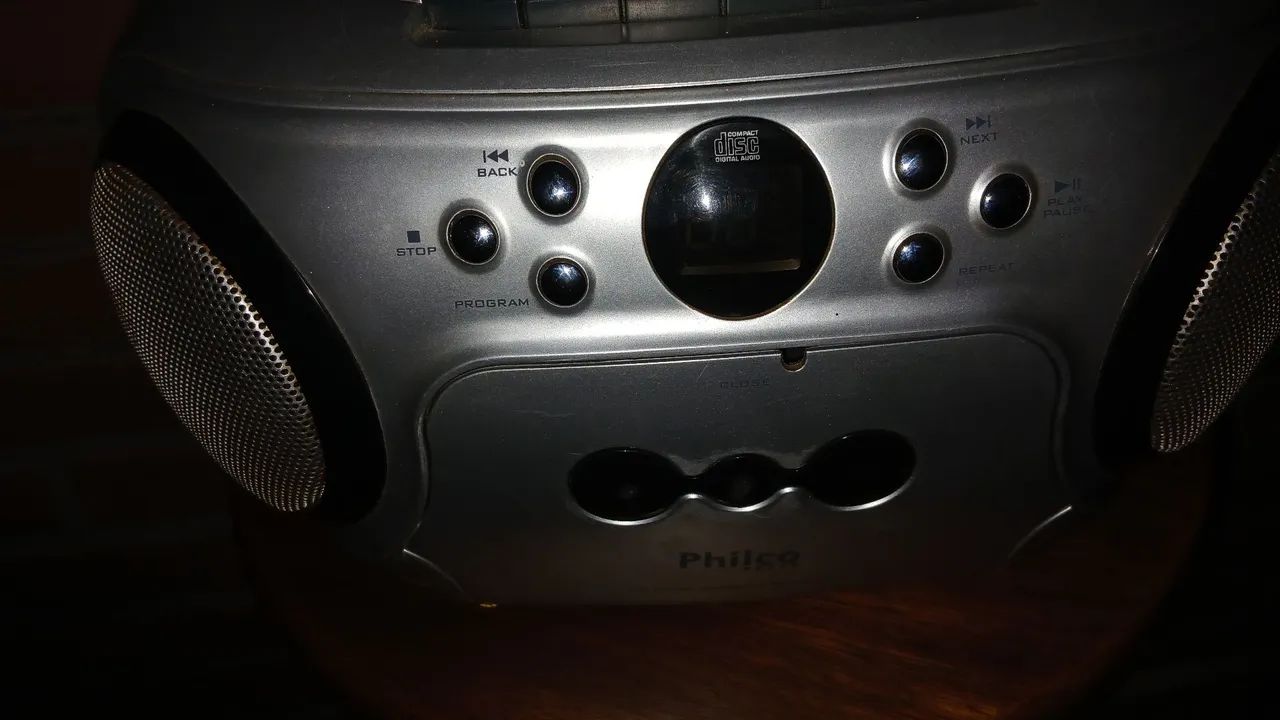 Rádio cd, toca fitas Philco antigo - Foto 4