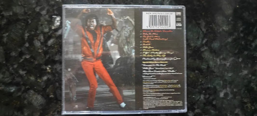 CD Michael Jackson - Thriller (Special Edition) (Slipcase) - CDs