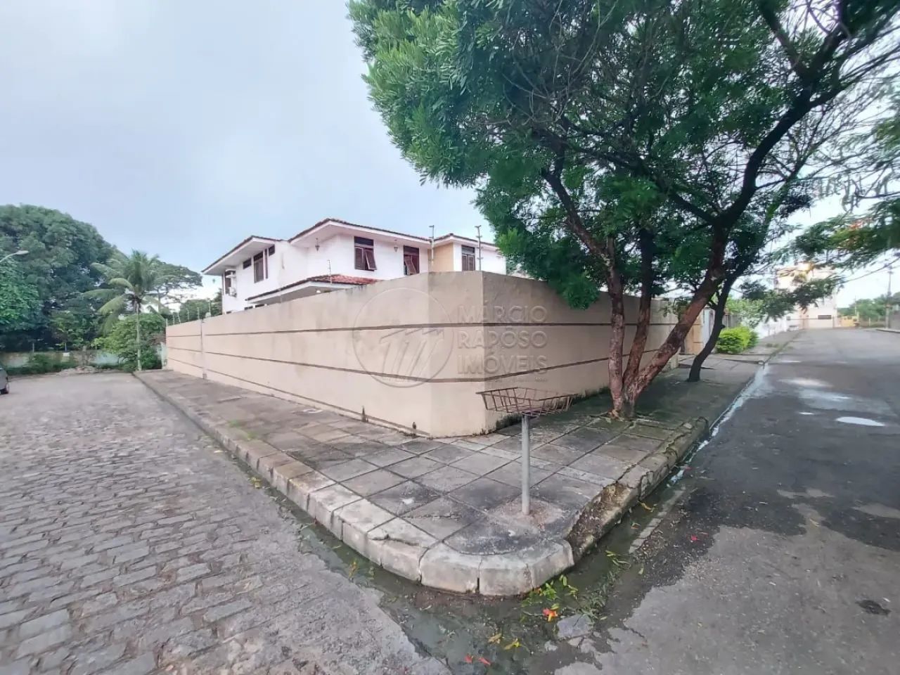 Casa com 5 Quartos e Piscina à venda na Gruta de Lourdes