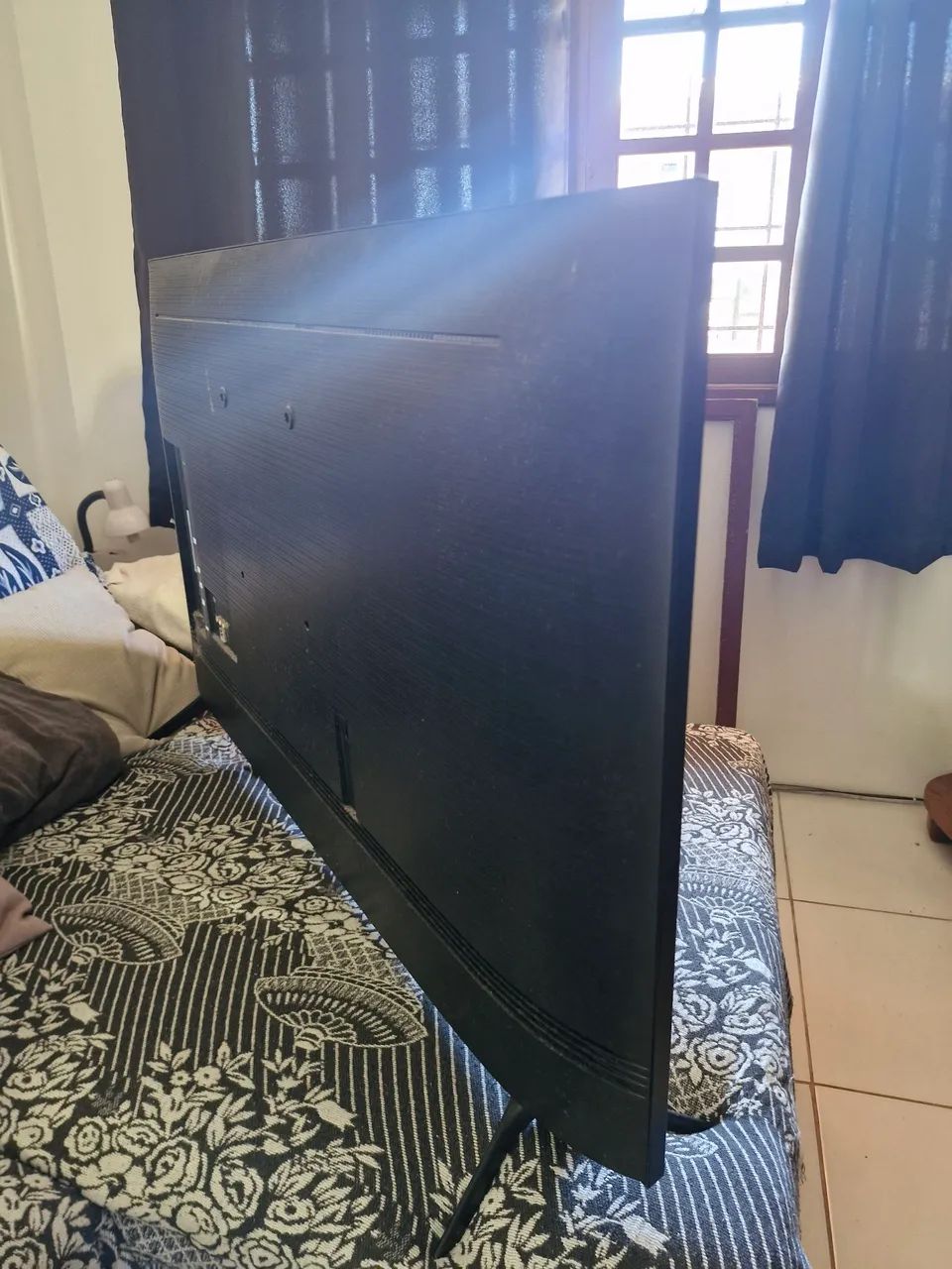 TV Samsung Crystal UHD 4K TU8000 50"  - Foto 3