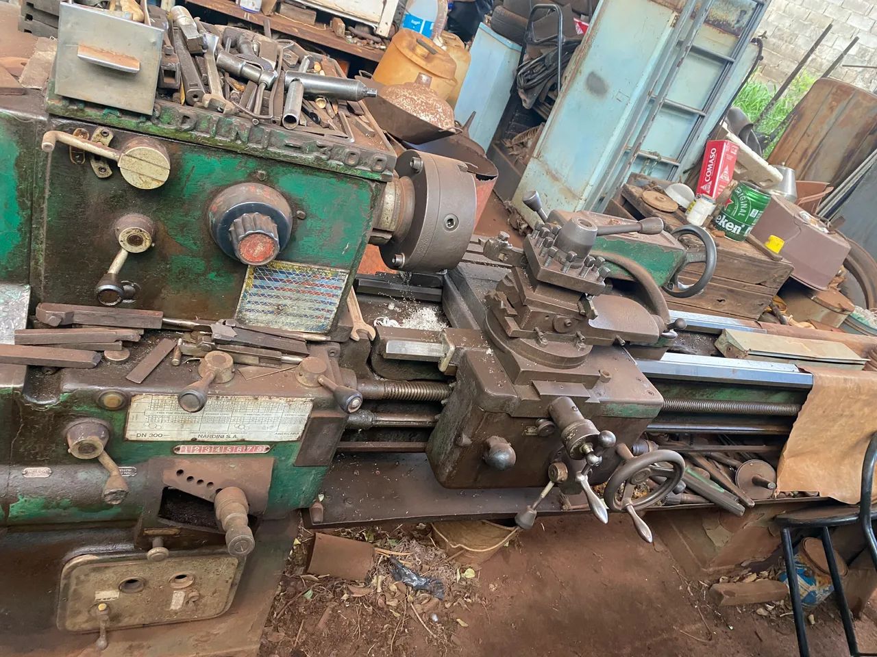 Torno NARDINI - 300 funciona perfeitamente 