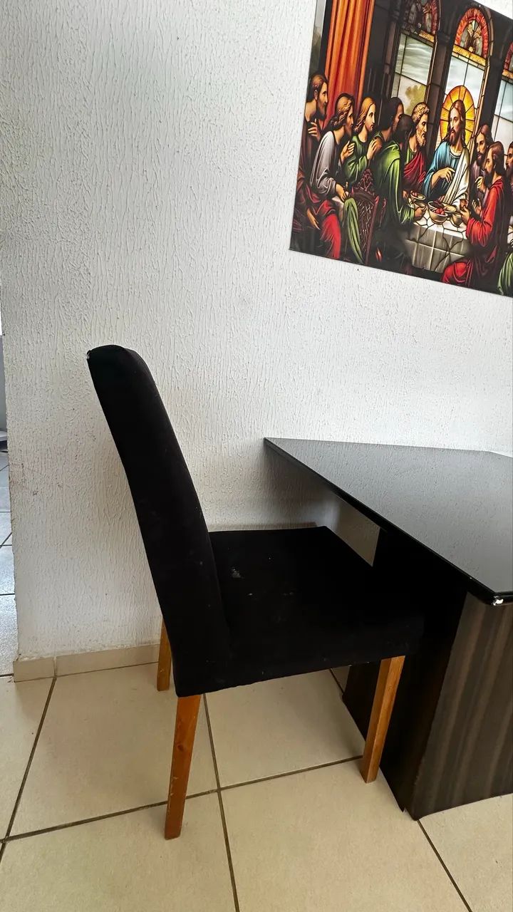 Mesa com 4 cadeiras  - Foto 4