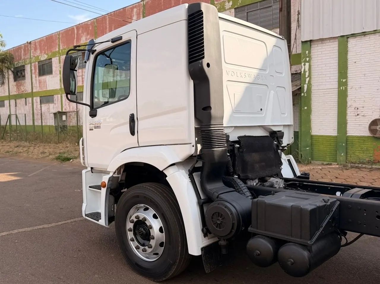 VW 24280  - Foto 5